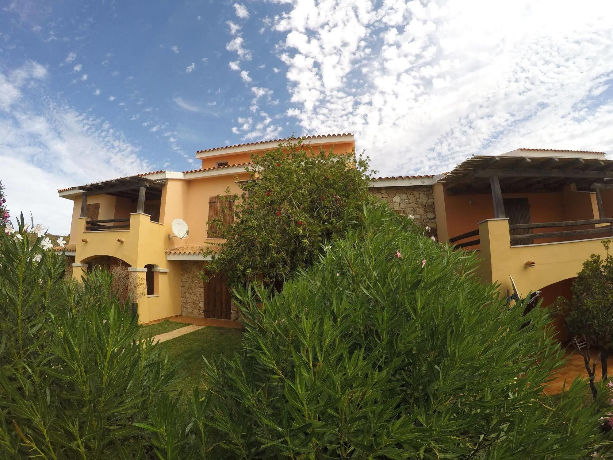 غولفو أرانتْشي Residence Spiaggia Bianca المظهر الخارجي الصورة